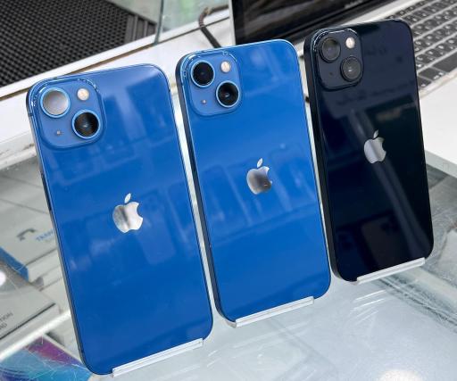 عکس اپل استور مرکزی پژواک