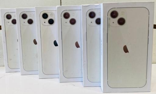 عکس اپل استور مرکزی پژواک