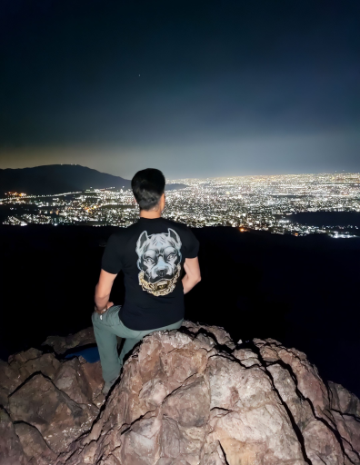 عکس کوه شیر سنگی (پستانک)