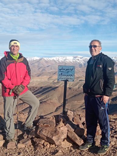 عکس کوه شیر سنگی (پستانک)