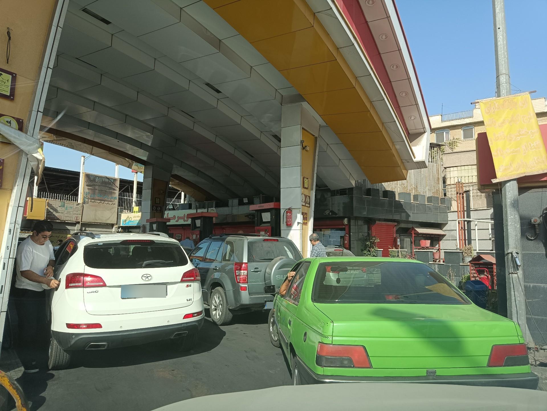 عکس جایگاه ممتاز نوفر ۱۵۴ تهران