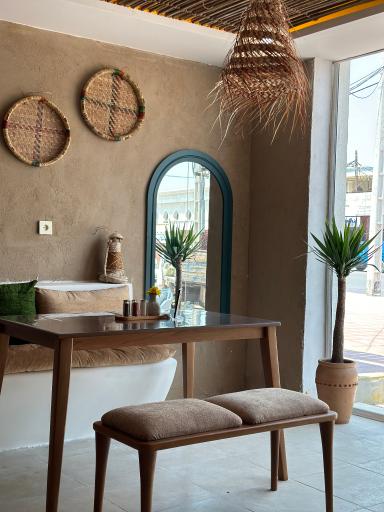 عکس کافه گدار