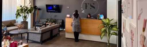 عکس کلینیک پوست و زیبایی دکتر فاطمه سبحانی