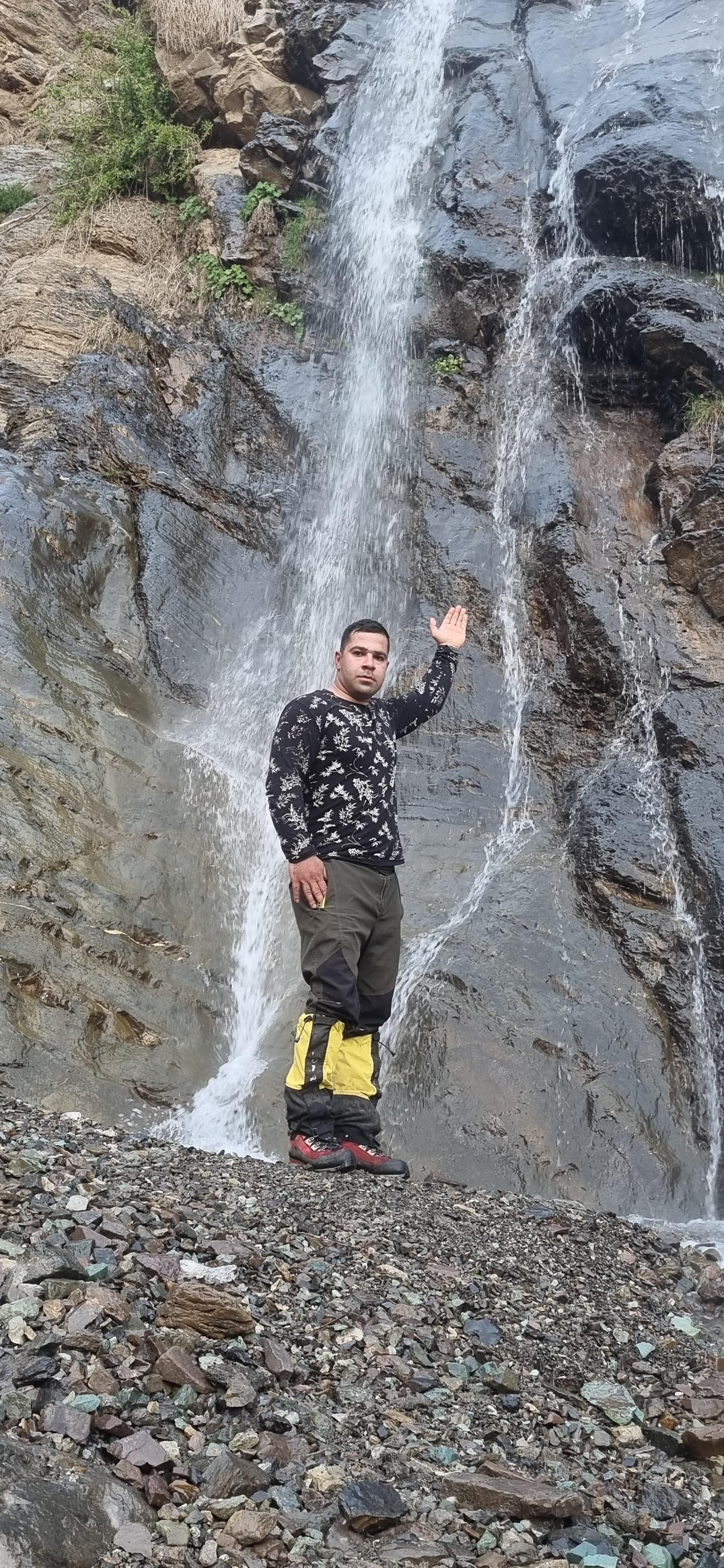 عکس آبشار افجه