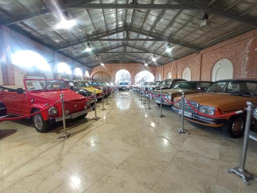 عکس موزه‌‌ خودروهای کلاسیک