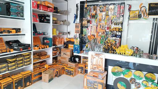 عکس ابزار فروشی ساحل