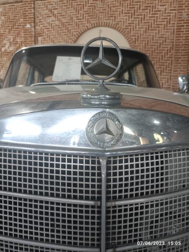 عکس موزه‌‌ خودروهای کلاسیک