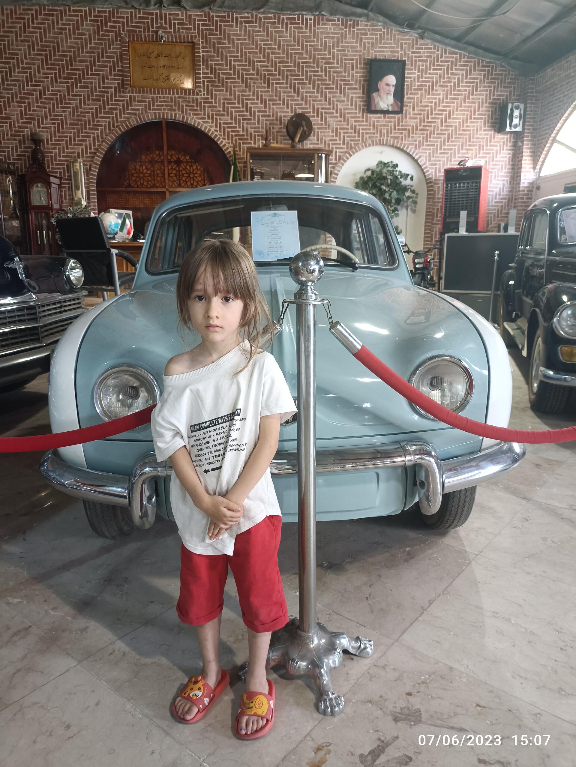 عکس موزه‌‌ خودروهای کلاسیک