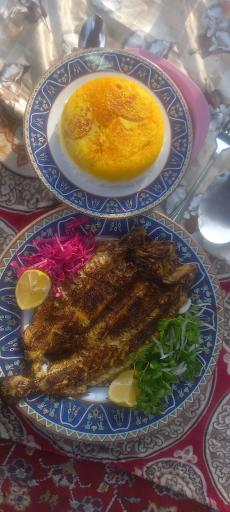 عکس رستوران باغ گیلاس