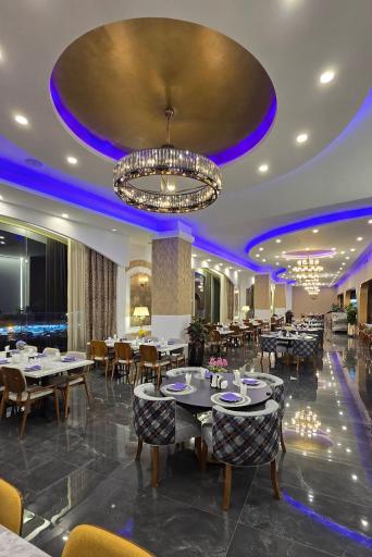 عکس رستوران ملکان