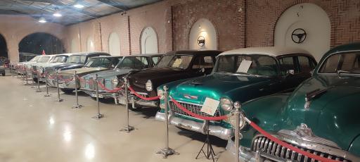 عکس موزه‌‌ خودروهای کلاسیک