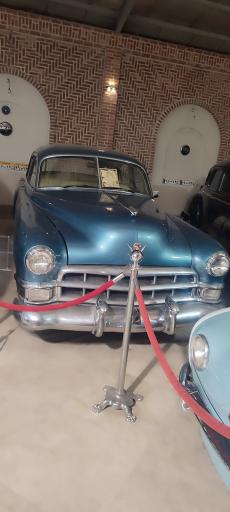 عکس موزه‌‌ خودروهای کلاسیک