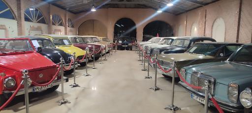 عکس موزه‌‌ خودروهای کلاسیک