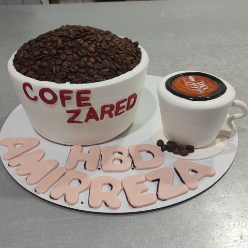 عکس شیرینی سرای قصر شهر