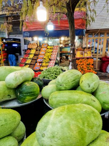 عکس میوه فروشی خوشرفتار