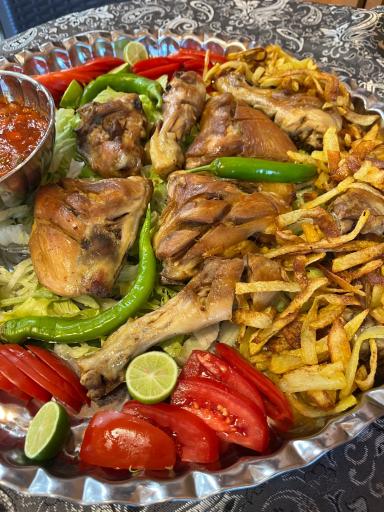 عکس سرای سنتی مجلل