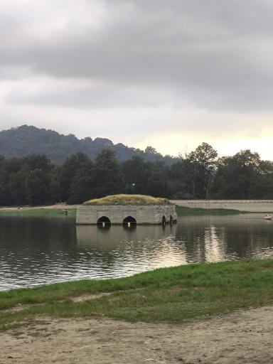 عکس کاخ عباس آباد