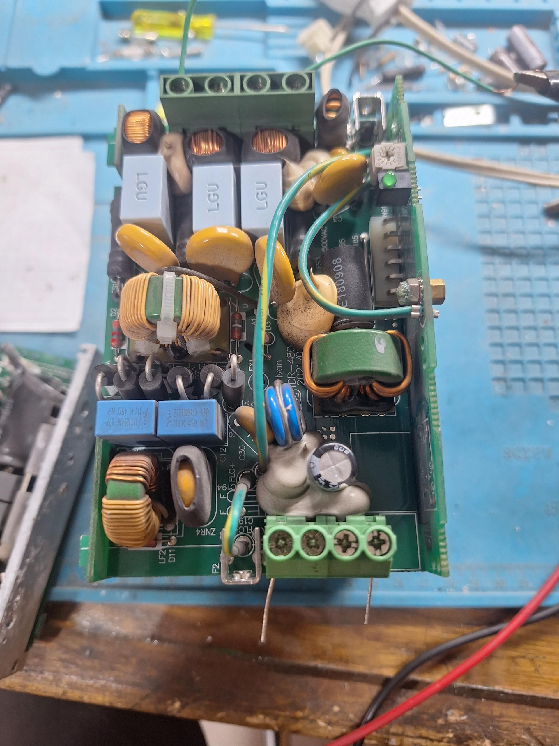 عکس الکترو تکنیک علیرضا 