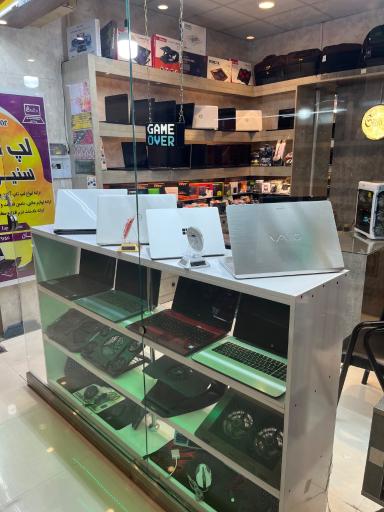 عکس لپ تاپ سنیور