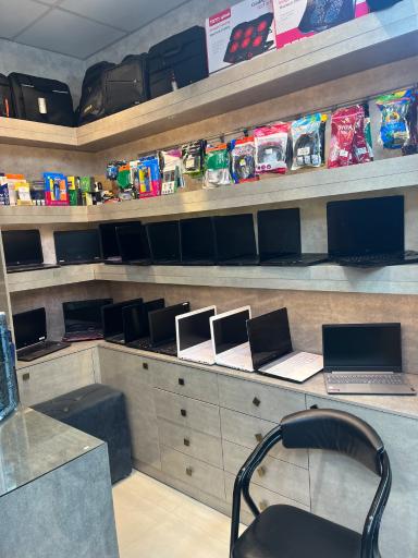 عکس لپ تاپ سنیور