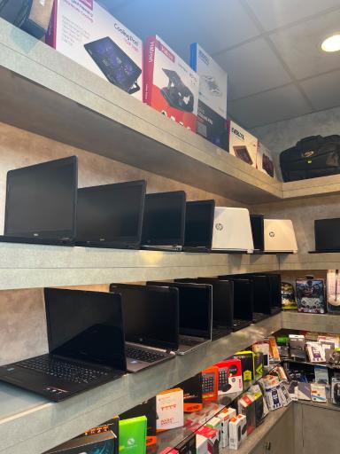 عکس لپ تاپ سنیور