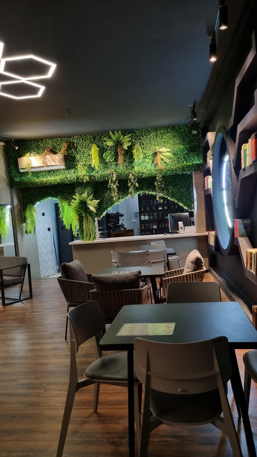 عکس کافه سارینا