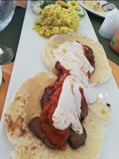 عکس رستوران رز باغ مشهد