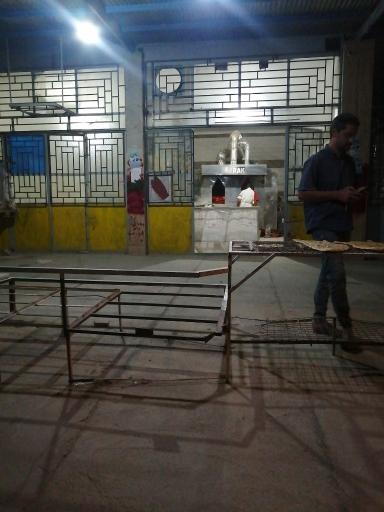 عکس نانوایی سنگک