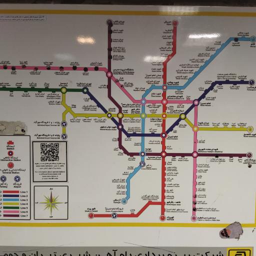 عکس ورودی ۷ زیرگذر مترو ایستگاه تئاتر شهر