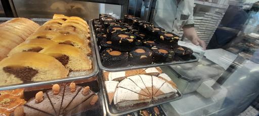 عکس شیرینی ماه بانو