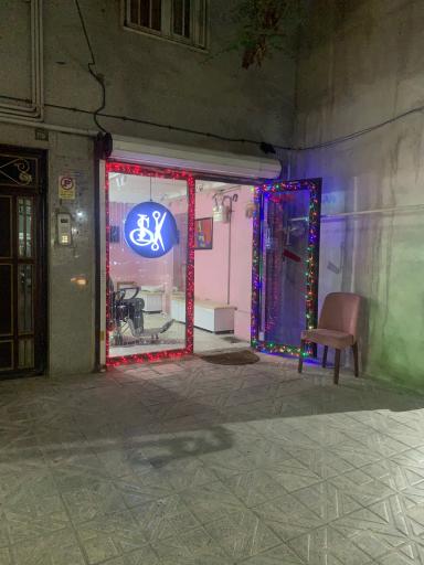 عکس پیرایش پژمان