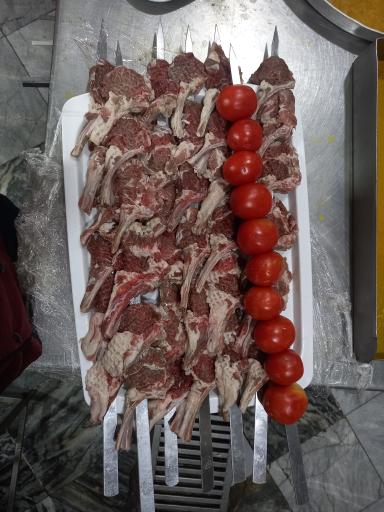 عکس رستوران بزرگ ساغروان