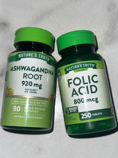 فروشگاه پوست و مو کوئین