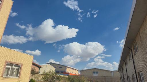 عکس کارخانه کالای خواب زرین تاج