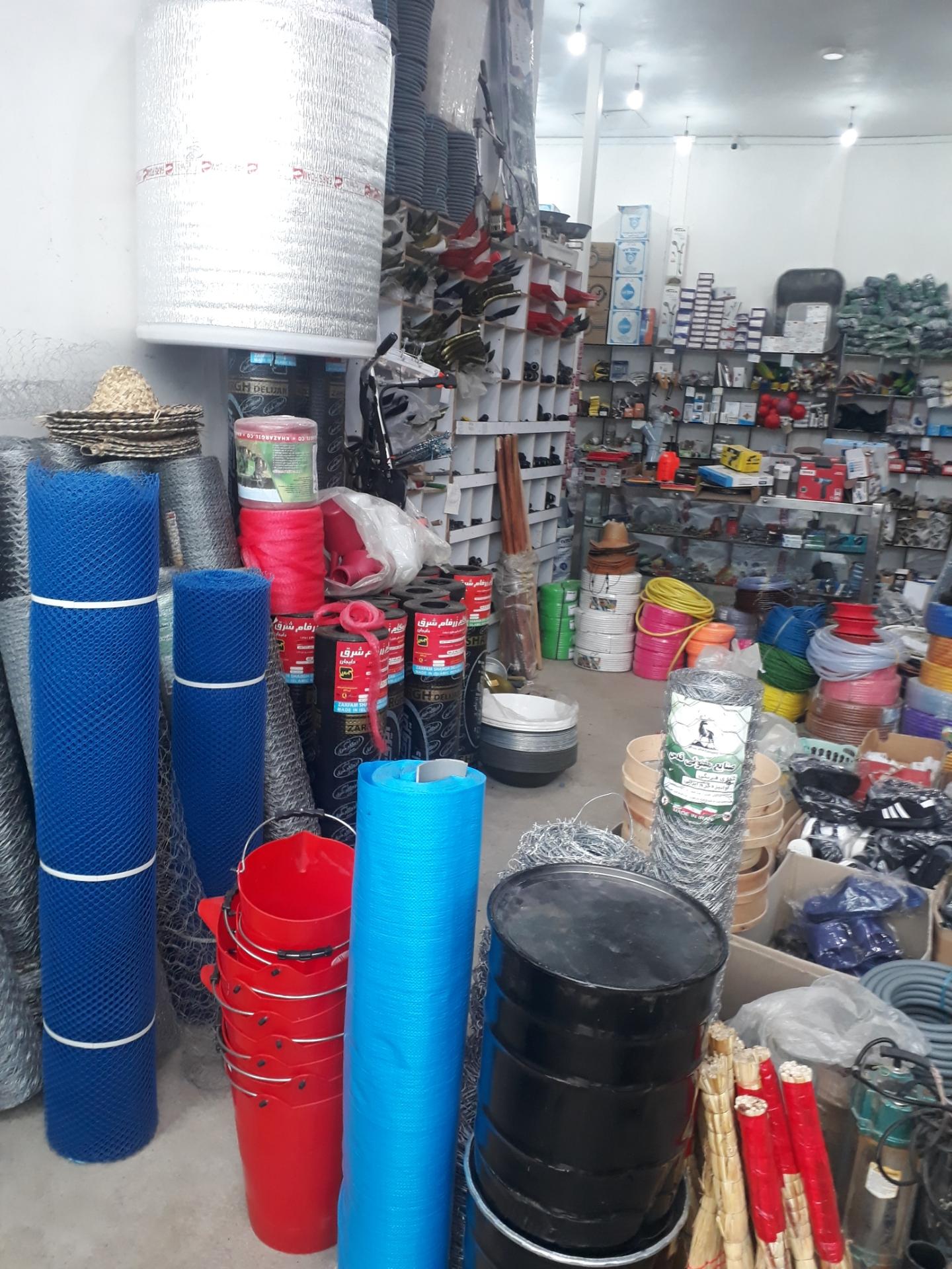عکس فروشگاه ابزار یراق برادران تشکری ماسوله