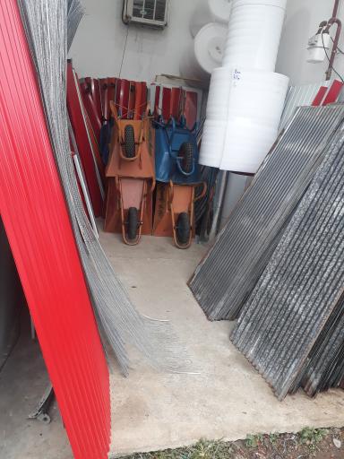 عکس فروشگاه ابزار یراق برادران تشکری ماسوله