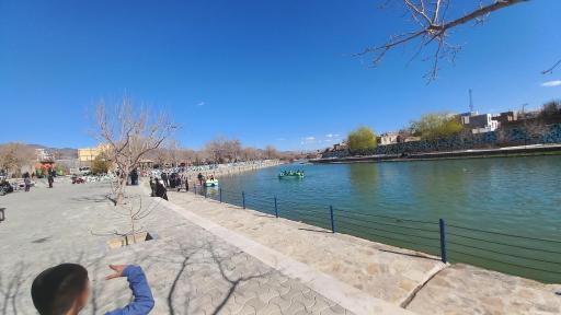 عکس دریاچه خنداب