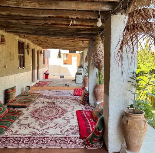 عکس اقامتگاه بوم‌گردی قصرکنار