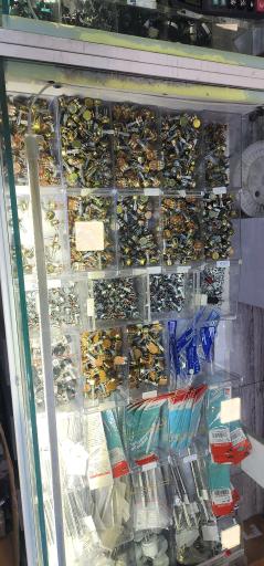 عکس تعمیرات لوازم خانگی پایتخت