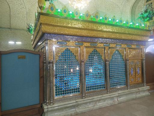 عکس امامزاده چهل اختران