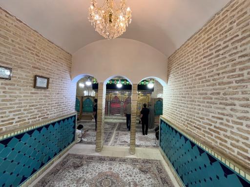 عکس امامزاده چهل اختران