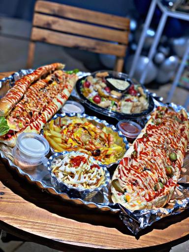 عکس کافه رستوران قلعه