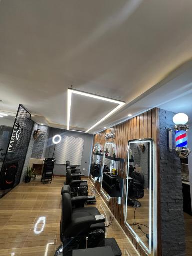 عکس آرایشگاه اشکان حیدری