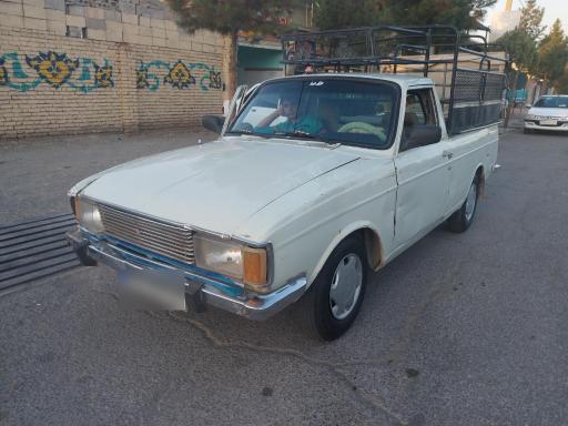 عکس نمایشگاه اتومبیل احمدی