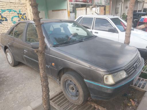 عکس نمایشگاه اتومبیل احمدی