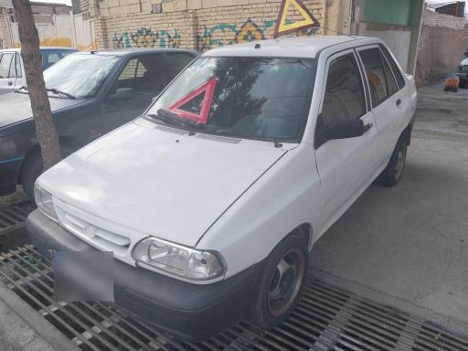 عکس نمایشگاه اتومبیل احمدی