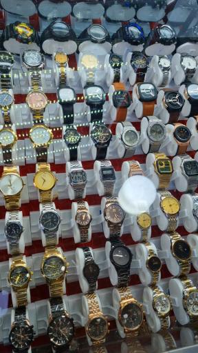 عکس ساعت فروشی عزیزی