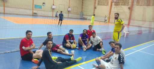 عکس ورزشگاه ورزشی دانش اموزی مسکین