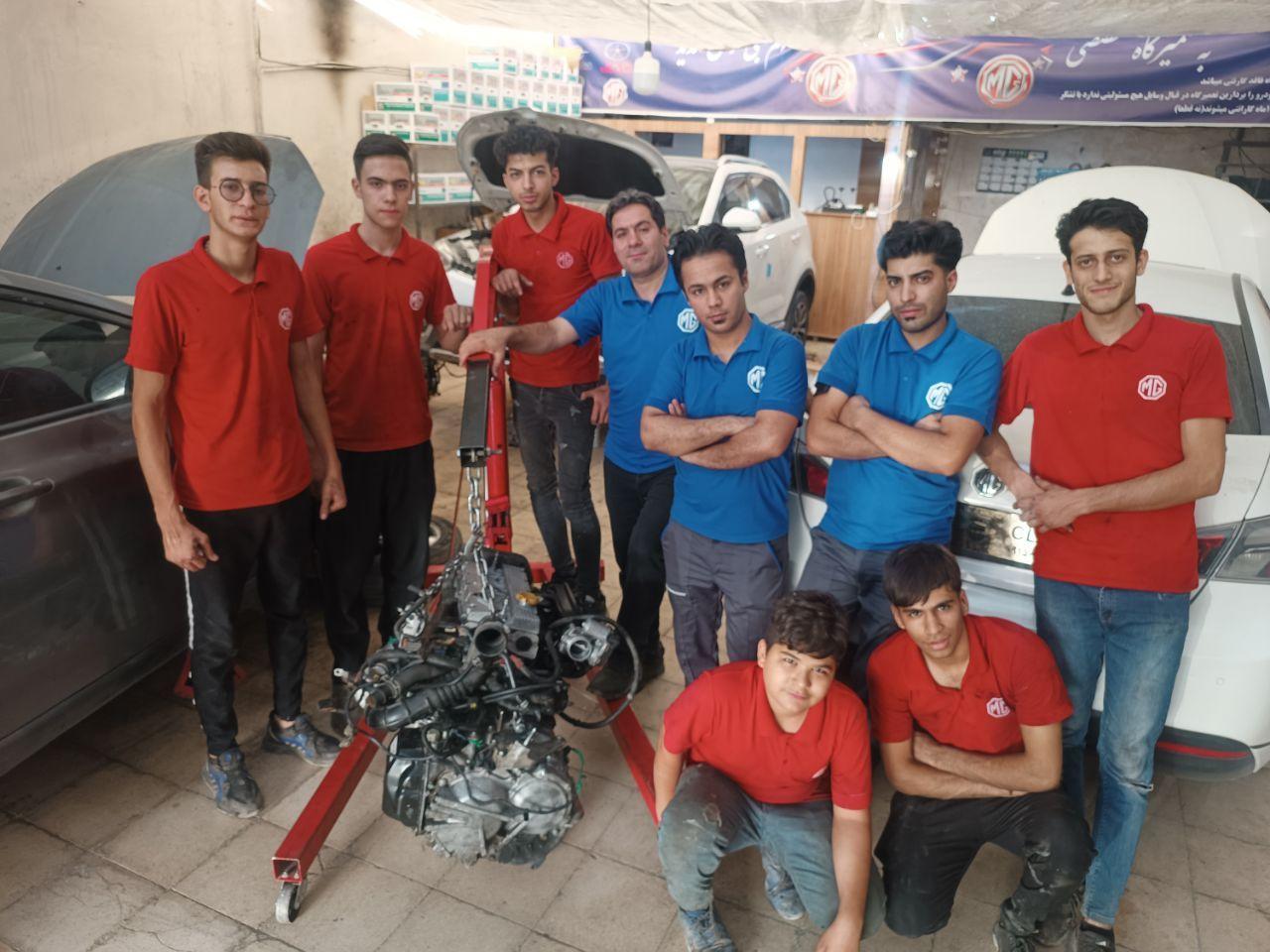 عکس مشهد مکانیک