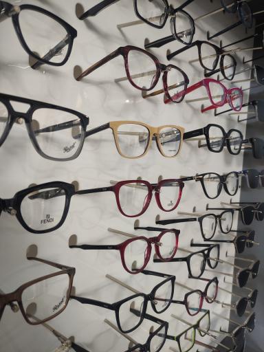 فروشگاه عینک ایوان اپتیک